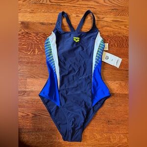 Arena Women’s Navy & Blue One-Piece Swimsuit size 32
